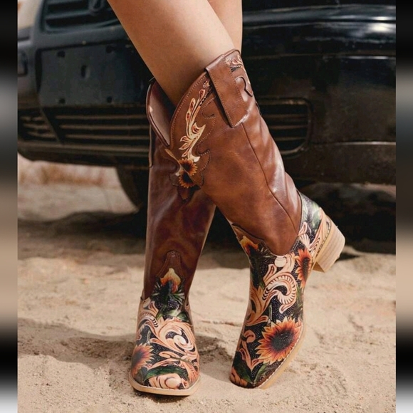 Women Square Toe Printed Mid-Calf Western Boots - Picture 3 of 5